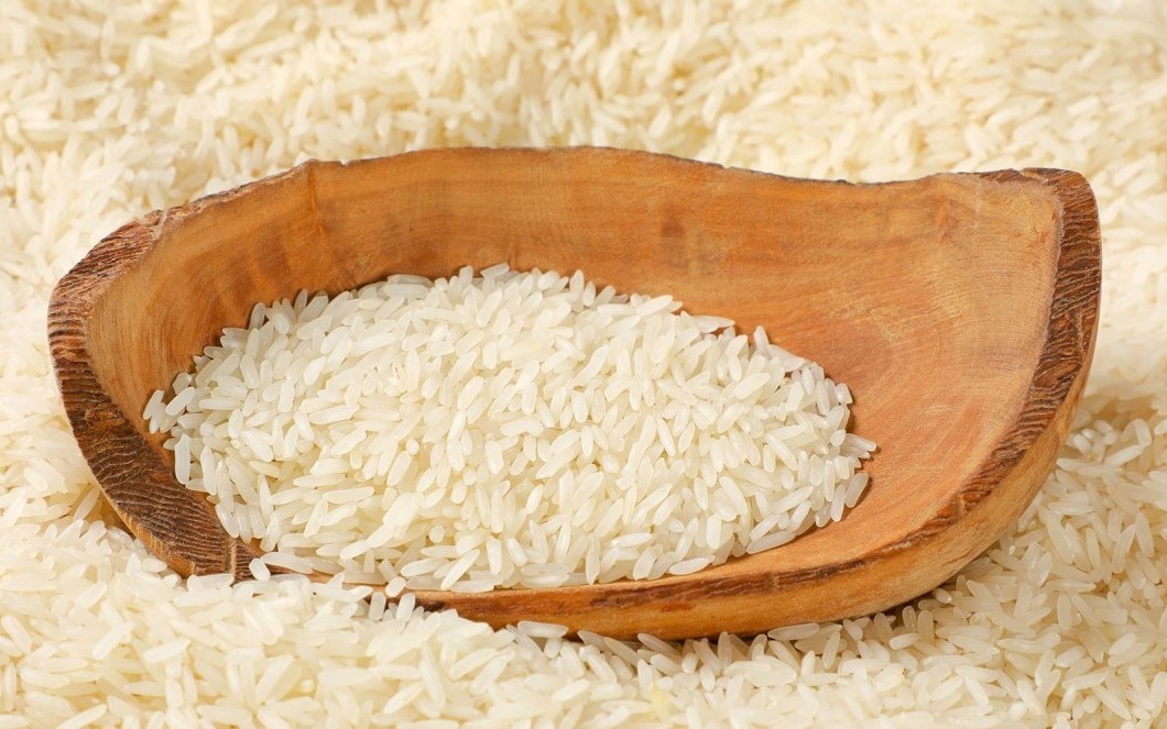 Ngày 26/5: Giá lúa tại Đồng bằng sông Cửu Long ít biến động, gạo nguyên liệu giảm