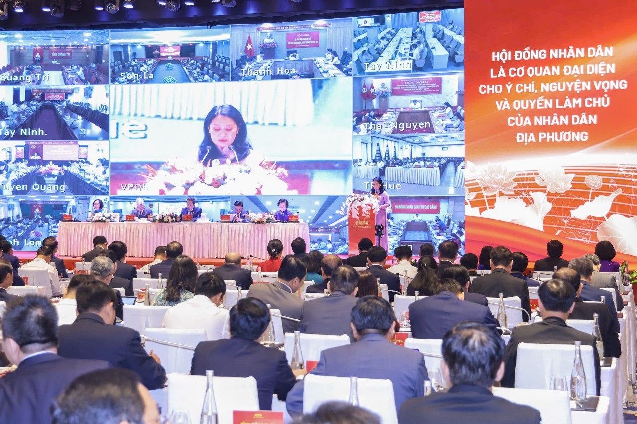 Hội đồng nhân dân các địa phương tìm lời giải cho bài toán quản trị hiện đại Hội đồng nhân dân các địa phương tìm lời giải cho bài toán quản trị hiện đại