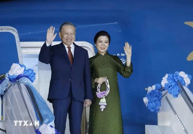 Tổng Bí thư, Chủ tịch nước Tô Lâm và Phu nhân kết thúc tốt đẹp chuyến thăm chính thức Thái Lan; lên đường thăm cấp KL99 đăng nhập tới Singapore