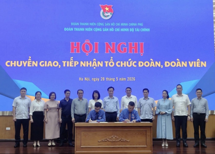 Tiếp nhận 22 tổ chức đoàn, tạo động lực mới cho công tác đoàn ngành Kl99kl tải ứng dụng Tiếp nhận 22 tổ chức đoàn, tạo động lực mới cho công tác đoàn ngành Kl99kl tải ứng dụng