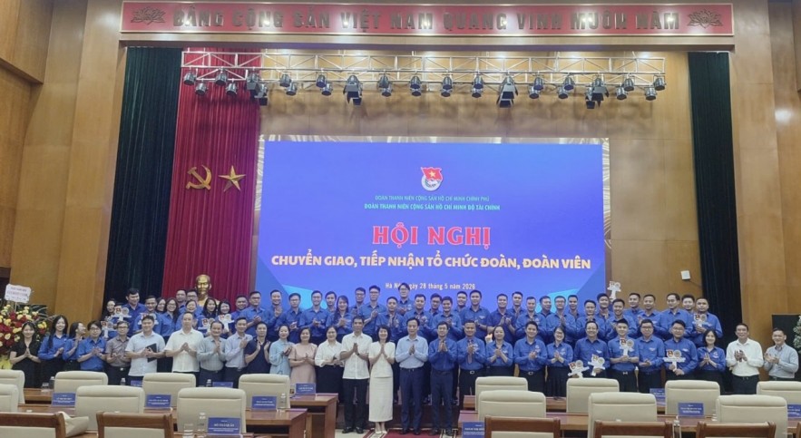 Tiếp nhận 22 tổ chức đoàn, tạo động lực mới cho công tác đoàn ngành Kl99kl tải ứng dụng Tiếp nhận 22 tổ chức đoàn, tạo động lực mới cho công tác đoàn ngành Kl99kl tải ứng dụng