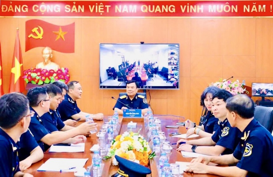 Cục trưởng Cục M.kl991.com tỷ lệ kèo World Cup 2026 Nguyễn Văn Thọ kiểm tra thực tế mô hình thông quan tập trung tại Hải Phòng Cục trưởng Cục M.kl991.com tỷ lệ kèo World Cup 2026 Nguyễn Văn Thọ kiểm tra thực tế mô hình thông quan tập trung tại Hải Phòng