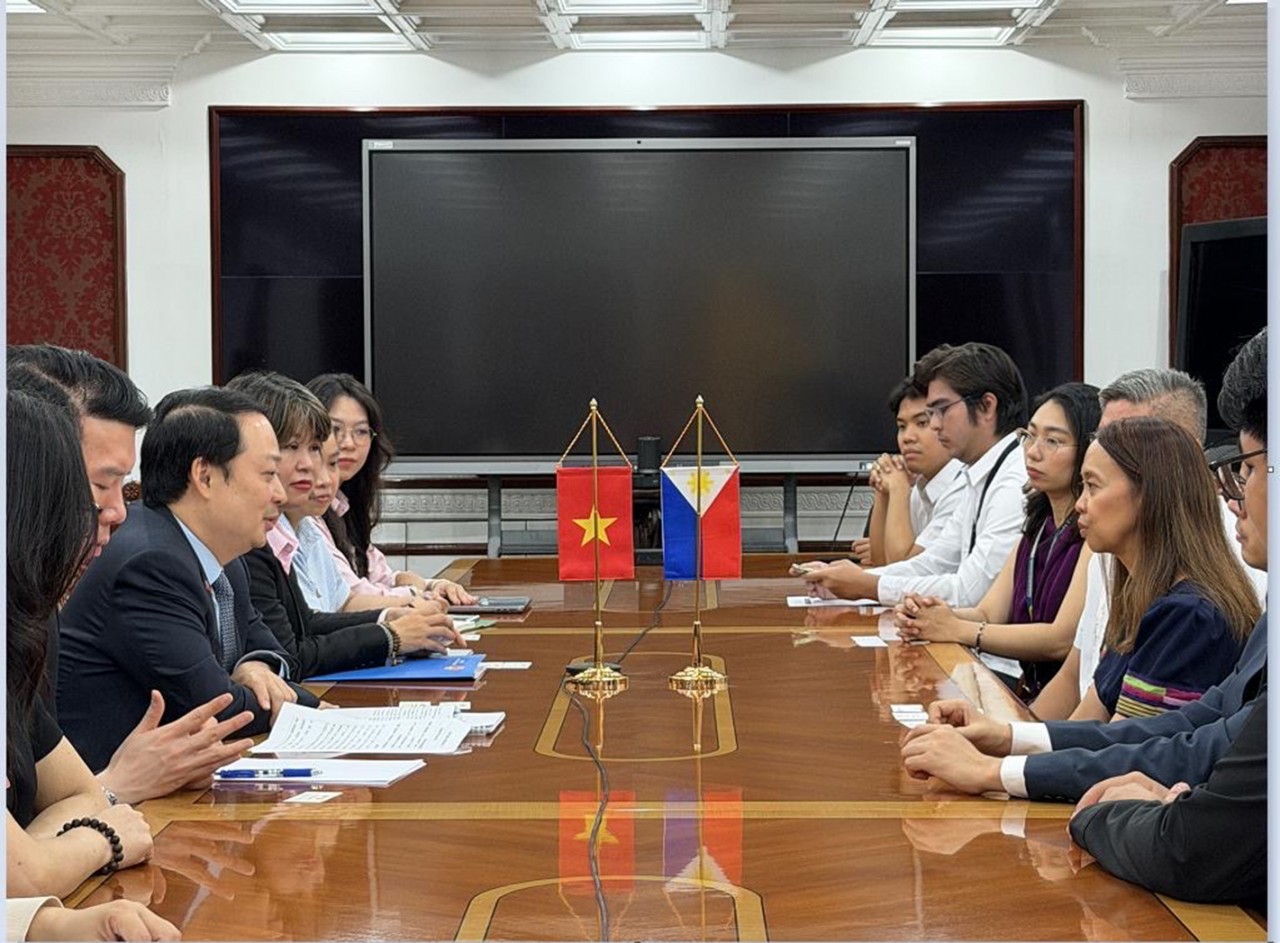 Việt Nam tăng cường hợp tác về phát hành trái phiếu quốc tế của Philippines
