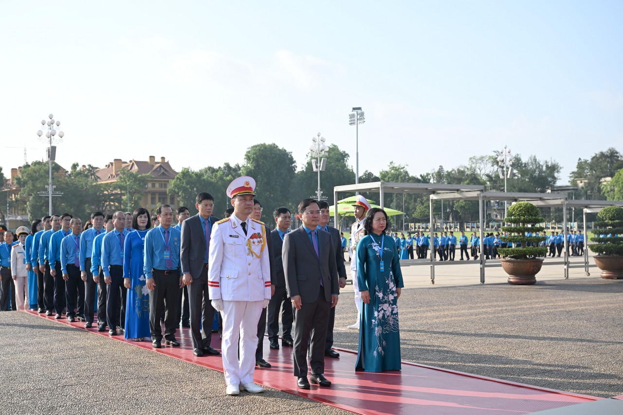 Công đoàn Việt Nam vững bước tiến vào kỷ nguyên mới