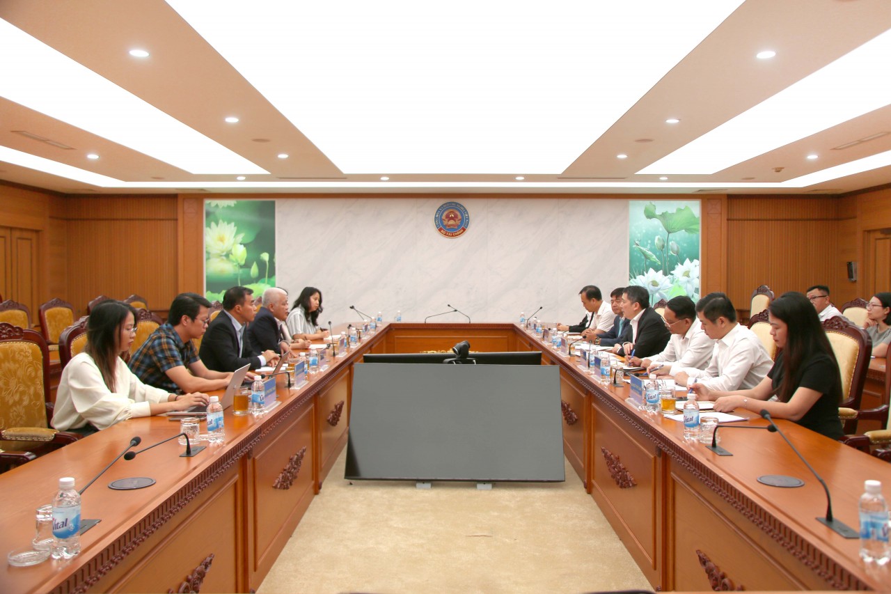 Thứ trưởng Cao Anh Tuấn: TikTok tiếp tục đồng hành sâu hơn với tiến trình phát triển của Việt Nam Thứ trưởng Cao Anh Tuấn: TikTok tiếp tục đồng hành sâu hơn với tiến trình phát triển của Việt Nam