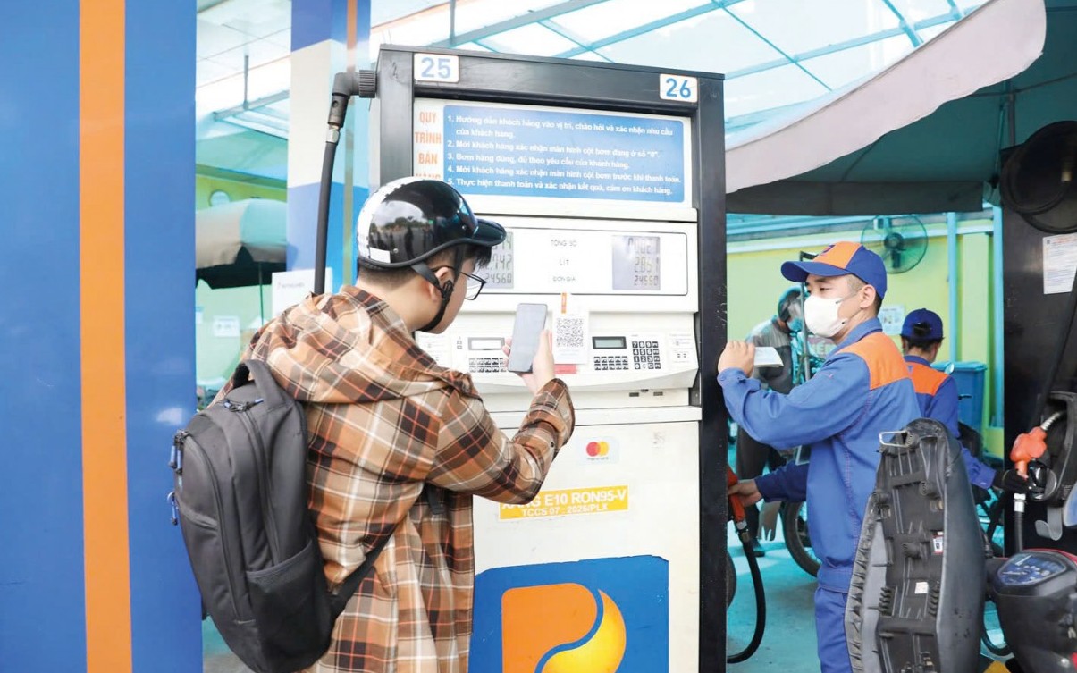 Sức ép và cơ hội mới từ chuẩn hóa công ty đại chúng