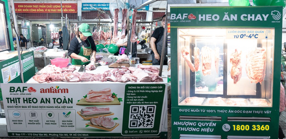 BAF tham gia sàn giao dịch thịt heo, khai trương điểm bán “tick xanh trách nhiệm” BAF tham gia sàn giao dịch thịt heo, khai trương điểm bán “tick xanh trách nhiệm”
