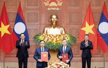 Hợp tác tài chính Việt Nam - Lào: Từ nền tảng vững chắc đến chiến lược tầm cao mới