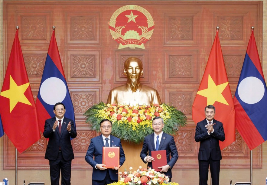Hợp tác tài chính Việt Nam - Lào: Từ nền tảng vững chắc đến chiến lược tầm cao mới Hợp tác tài chính Việt Nam - Lào: Từ nền tảng vững chắc đến chiến lược tầm cao mới