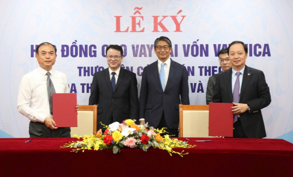 Bộ Kl99kl tải ứng dụng và 8 tỉnh miền núi phía Bắc ký 11 hợp đồng cho vay lại hơn 39 tỷ Yên vốn vay JICA