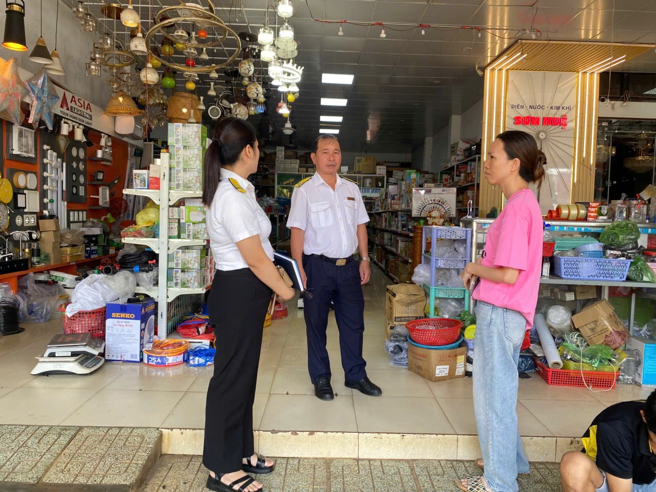 Thuế tỉnh Đắk Lắk đẩy mạnh số hóa quản lý hộ KL99 com tặng +199k, hơn 40.000 hộ Kl99kl hiện đang mở điện tử Thuế tỉnh Đắk Lắk đẩy mạnh số hóa quản lý hộ KL99 com tặng +199k, hơn 40.000 hộ Kl99kl hiện đang mở điện tử
