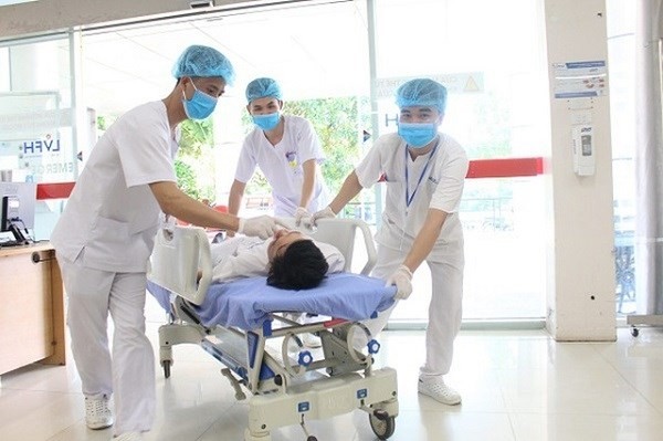 Hà Nội tăng lực cho y tế cơ sở, phát triển kinh tế ban đêm gắn với bảo tồn giá trị văn hóa