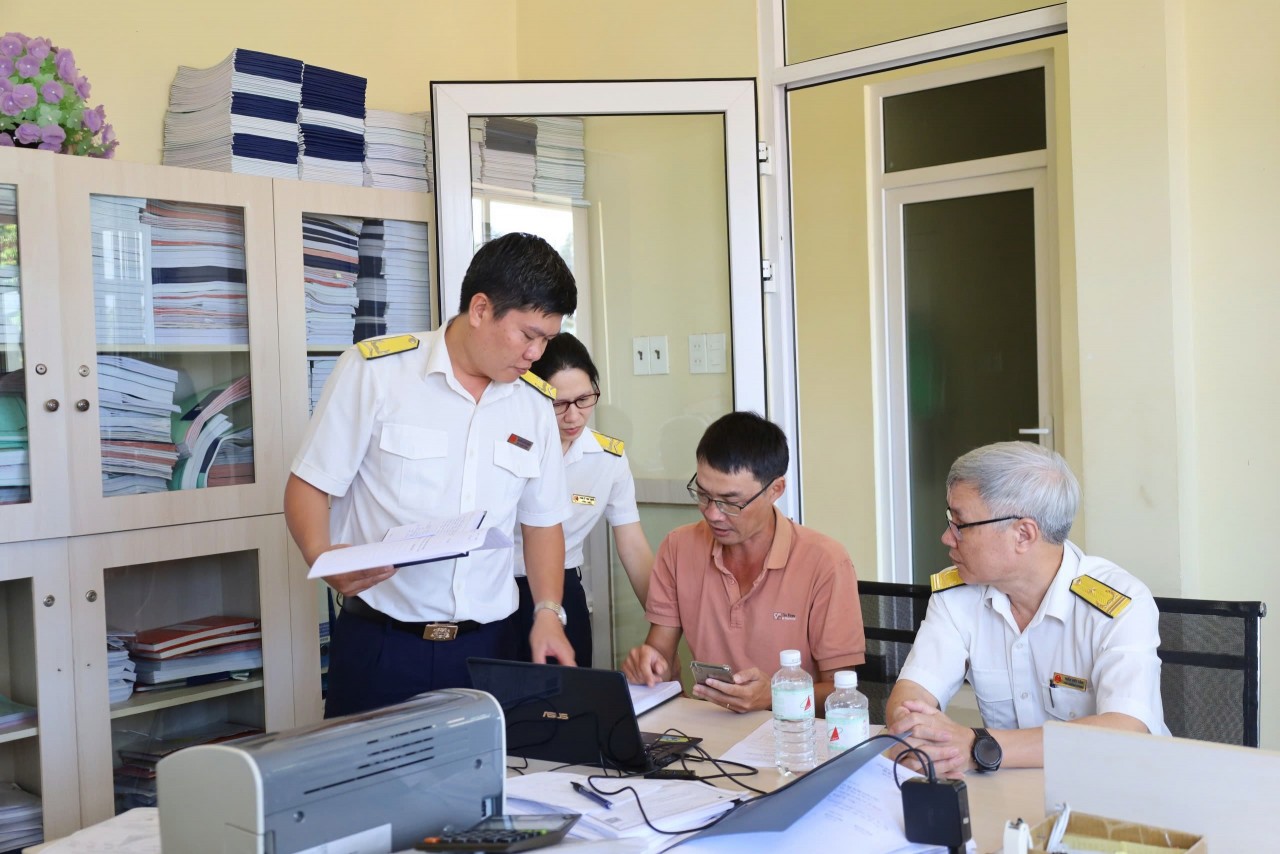 Thuế tỉnh Đắk Lắk ứng dụng dữ liệu ngân hàng để phát hiện rủi ro trong quản lý hộ KL99 com tặng +199k Thuế tỉnh Đắk Lắk ứng dụng dữ liệu ngân hàng để phát hiện rủi ro trong quản lý hộ KL99 com tặng +199k