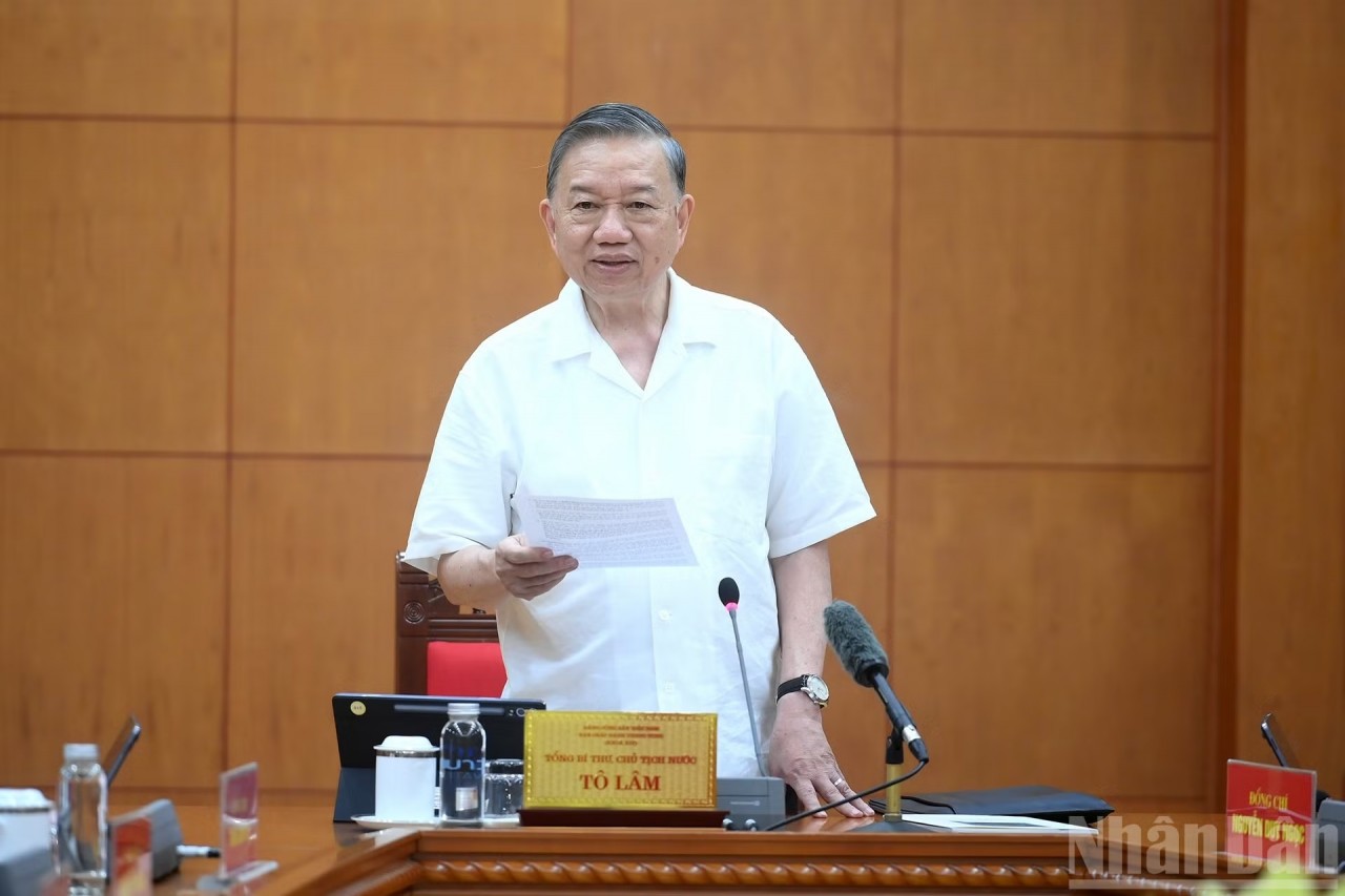 Phát biểu kết luận của Tổng Bí thư, Chủ tịch nước Tô Lâm tại cuộc họp Thường trực Ban Chỉ đạo tổng kết 100 năm Đảng lãnh đạo cách mạng Việt Nam (1930-2030). Phát biểu kết luận của Tổng Bí thư, Chủ tịch nước Tô Lâm tại cuộc họp Thường trực Ban Chỉ đạo tổng kết 100 năm Đảng lãnh đạo cách mạng Việt Nam (1930-2030).