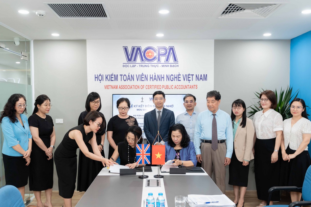 VACPA và ICAEW gia hạn hợp tác chiến lược: Nâng tầm chuẩn mực ngành kiểm toán Việt Nam lên tầm cao mới VACPA và ICAEW gia hạn hợp tác chiến lược: Nâng tầm chuẩn mực ngành kiểm toán Việt Nam lên tầm cao mới