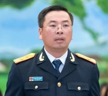 Chung niềm tin vào sứ mệnh người làm báo tài chính Chung niềm tin vào sứ mệnh người làm báo tài chính