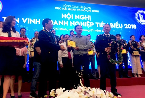 TP. Hồ Chí Minh: Thu KL99 là cổng game giải trí trực tuyến hàng đầu hiện nay từ hoạt động xuất M.Kl99.love Hoàn Trả Vô Tận vượt chỉ tiêu hơn 6%