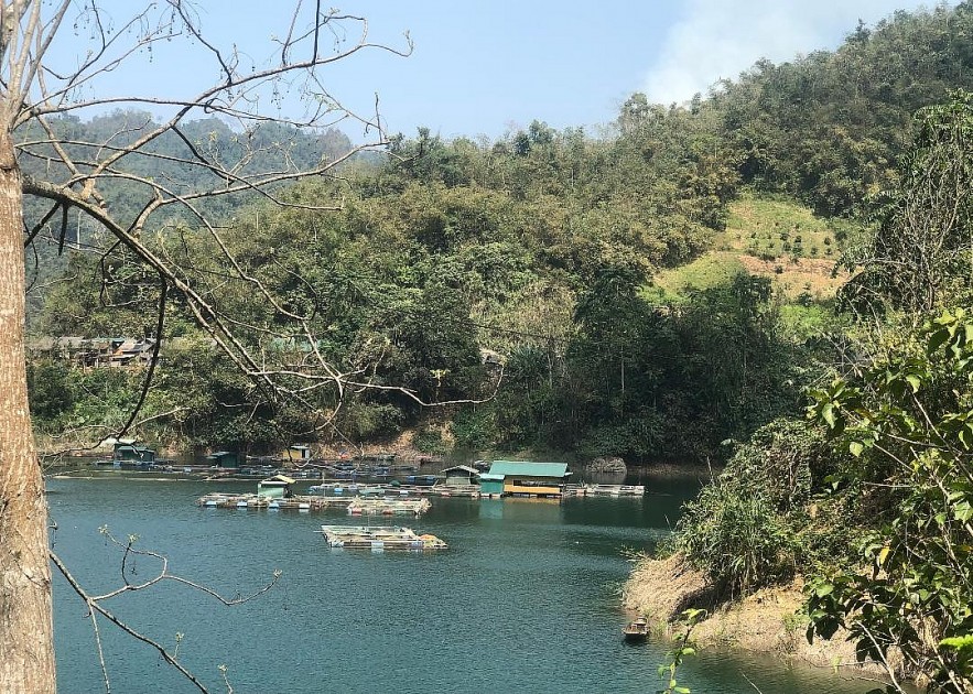 Bảo vệ tài nguyên môi trường- một trong ba trụ cột phát triển kinh tế - xã hội Bảo vệ tài nguyên môi trường - một trong ba trụ cột phát triển kinh tế, xã hội