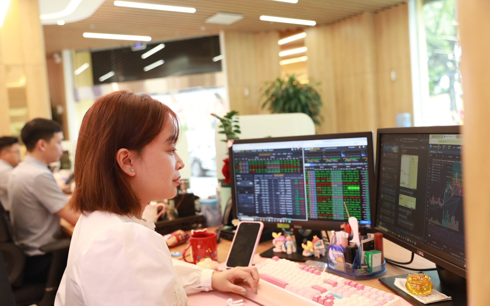 Kl99com link không chặn ngày 10/6: VN-Index phục hồi phiên thứ hai liên tiếp, lấy lại mốc tâm lý quan trọng